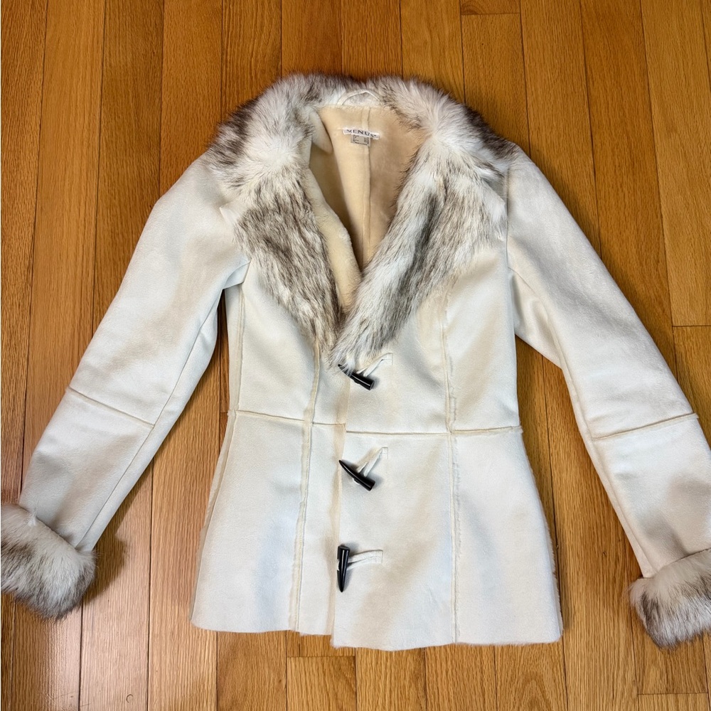 Venus White Faux Fur Trimmed Women's Coat